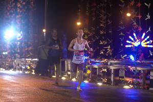 BIB: 40013
                            <button type="button" onclick="openModal(18274311)" class="btn btn-primary btn-sm float-right btn-popup" data-toggle="modal" data-target=".modal-high-quality">
                        <i class="fas fa-shopping-cart"></i> Add to Cart
                    </button>
                                            <button type="button" onclick="isThisMe(18274311, true)" class="btn btn-success btn-sm float-right btn-popup btn-isme hidden" data-toggle="tooltip" data-placement="bottom" title="นี่คือรูปของคุณใช่ไหม คลิกที่นี่เพื่อเอาเข้าอัลบั้ม">
                        <i class="fas fa-plus"></i> Add to album
                    </button>
                    <button type="button" onclick="isThisMe(18274311, false)" class="btn btn-warning btn-sm float-right btn-popup btn-isnotme hidden">
                        <i class="fas fa-ban"></i> Remove from album
                    </button>